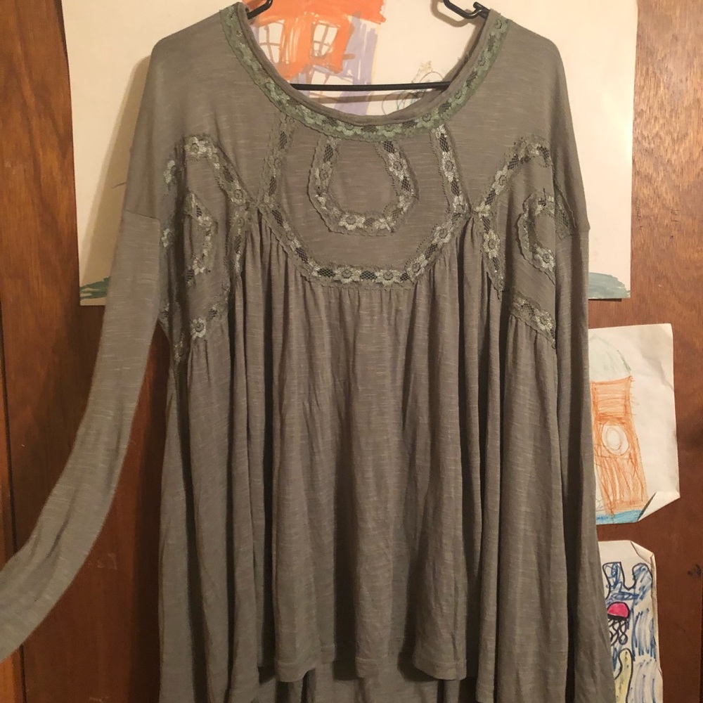 Hunter green boho flowy long sleeve top size M
